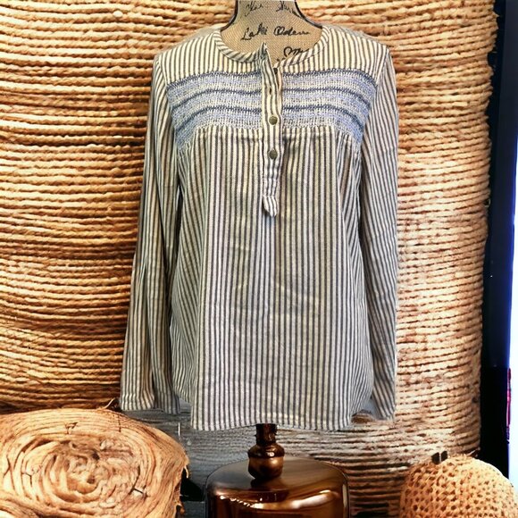 Current Elliott Cottage French Country Smocked Pop Over Blouse Size 2 - Picture 10 of 10